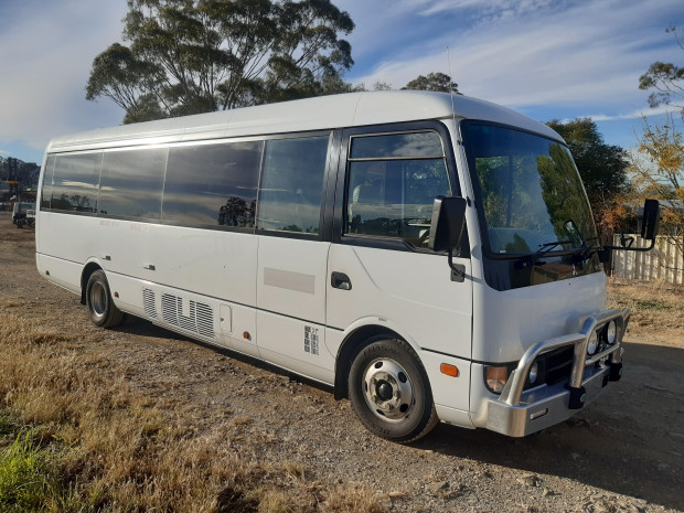 2012 MITSUBISHI ROSA DELUXE BUS