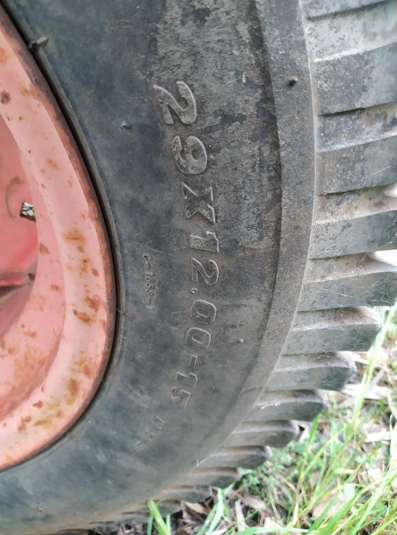 1996 KUBOTA B2400 FWA/4WD TRACTOR 