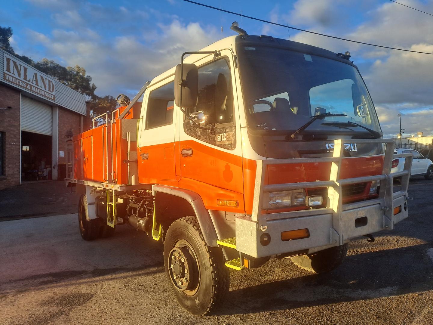 2000 ISUZU F SERIES FTS 750 FIRE TRUCK