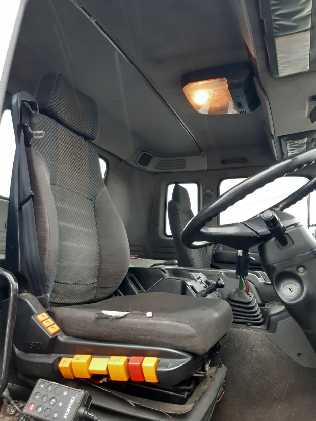 2007 ISUZU GIGA 425 EXY 13 SP MANUAL P/MOVER