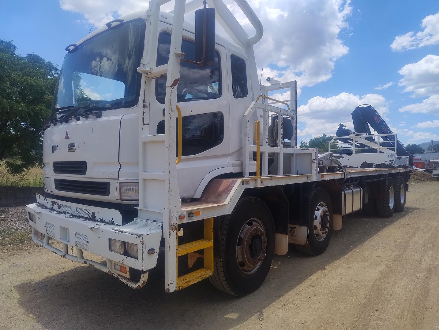 2010 MITSUBISHI FS 8X4 FS52JS CAB CHASSIS