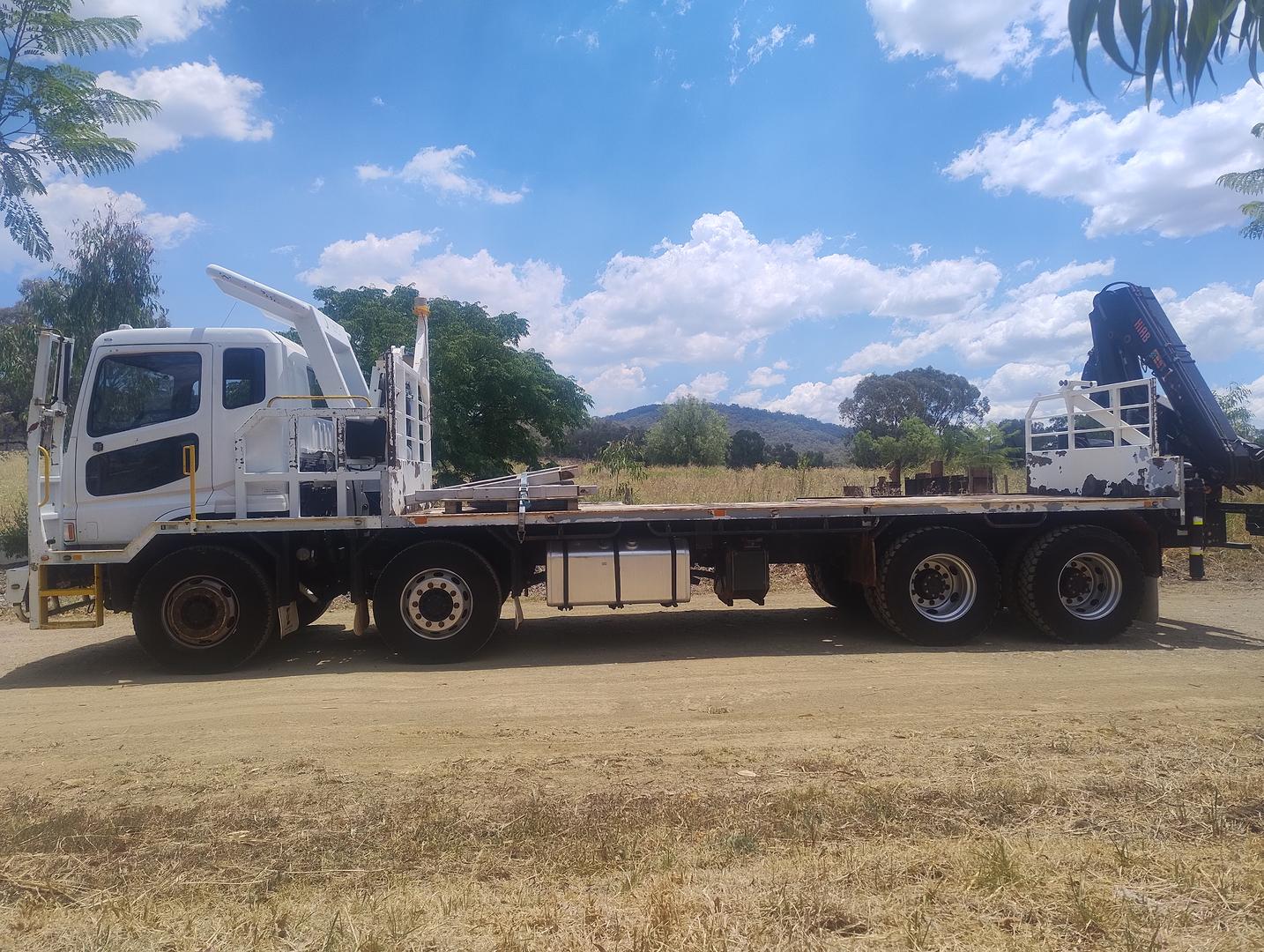 2010 MITSUBISHI FS 8X4 FS52JS CAB CHASSIS