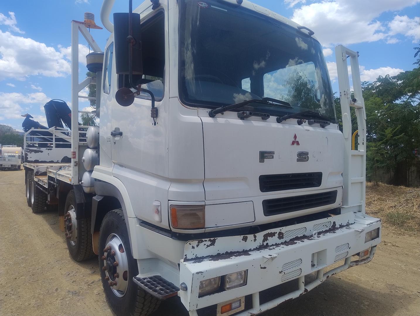 2010 MITSUBISHI FS 8X4 FS52JS CAB CHASSIS