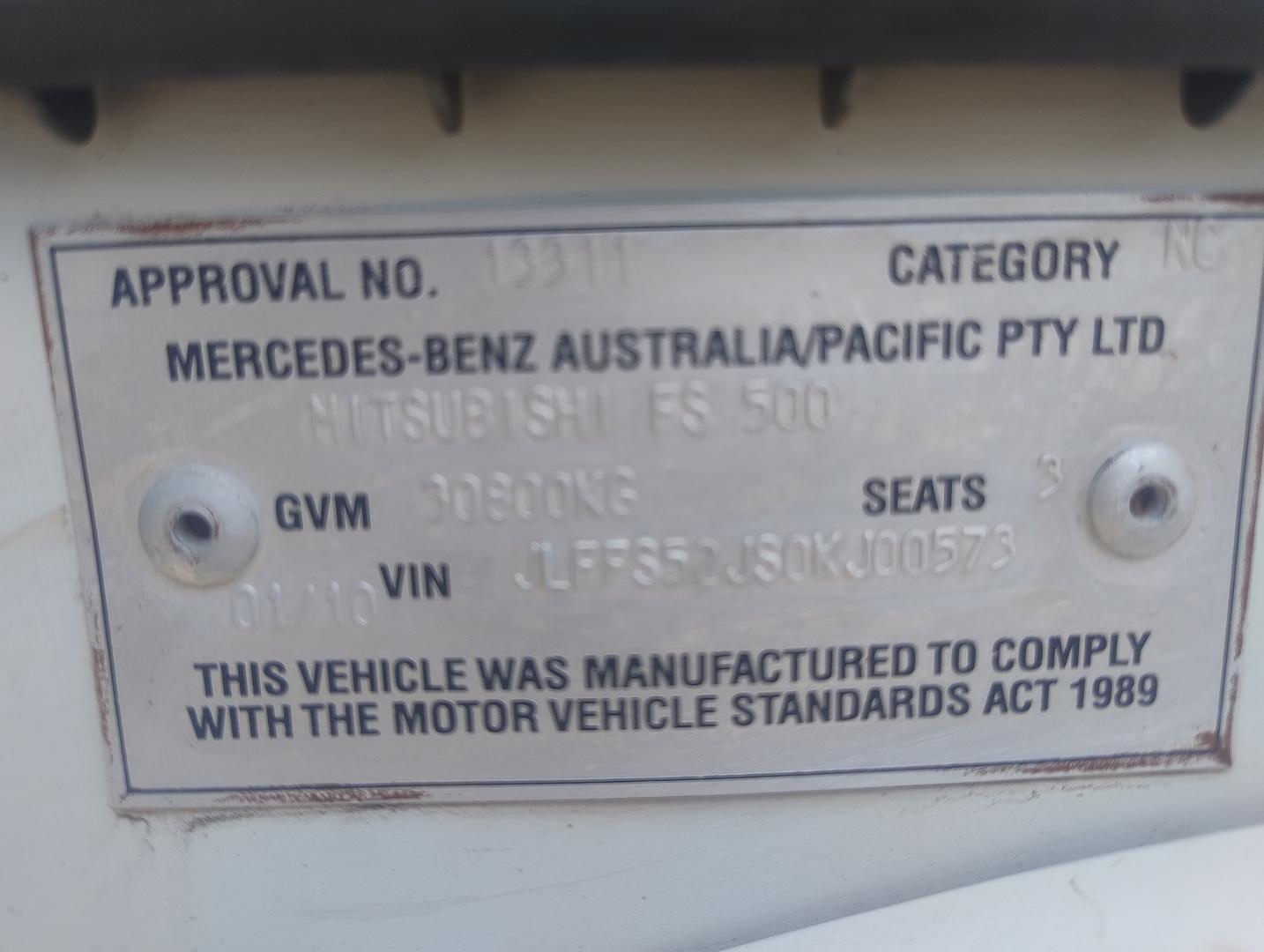 2010 MITSUBISHI FS 8X4 FS52JS CAB CHASSIS