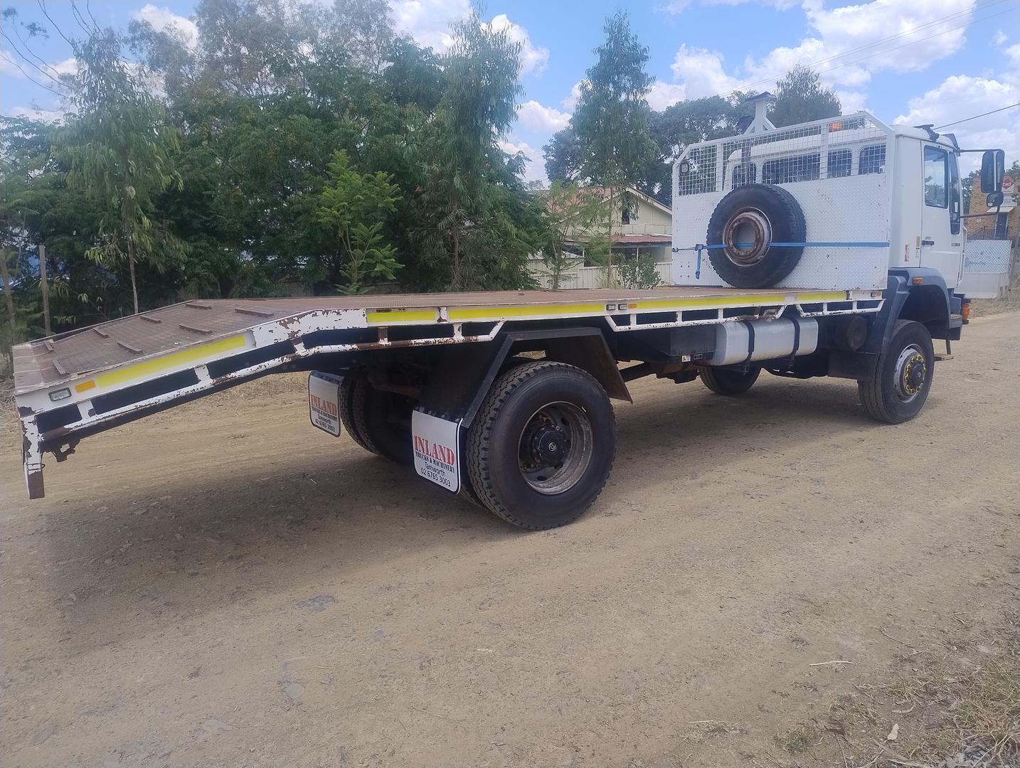 2002 MAN 18T GVM 18.284 LARC MANUAL TRUCK