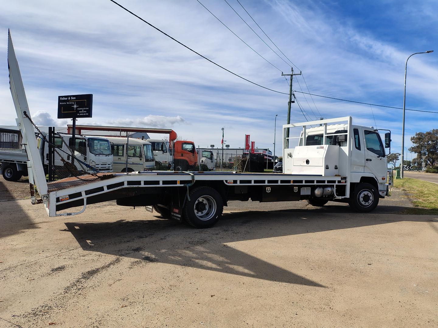 2021 MITSUBISHI FUSO FIGHTER 1424 BEAVERTAIL