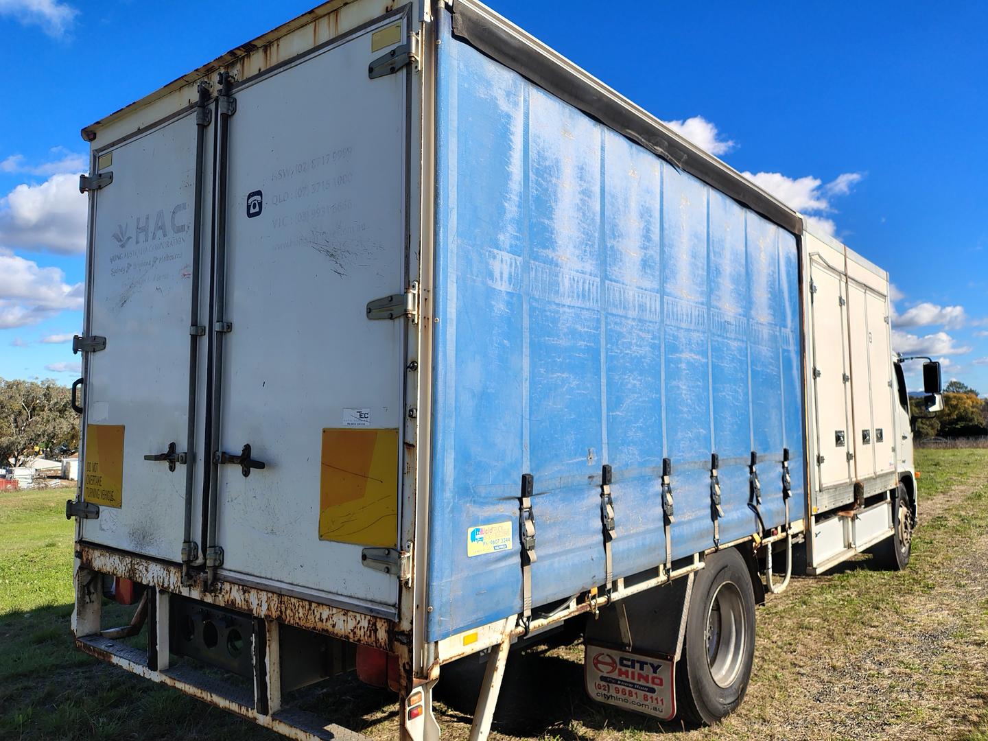 2015 HINO 500