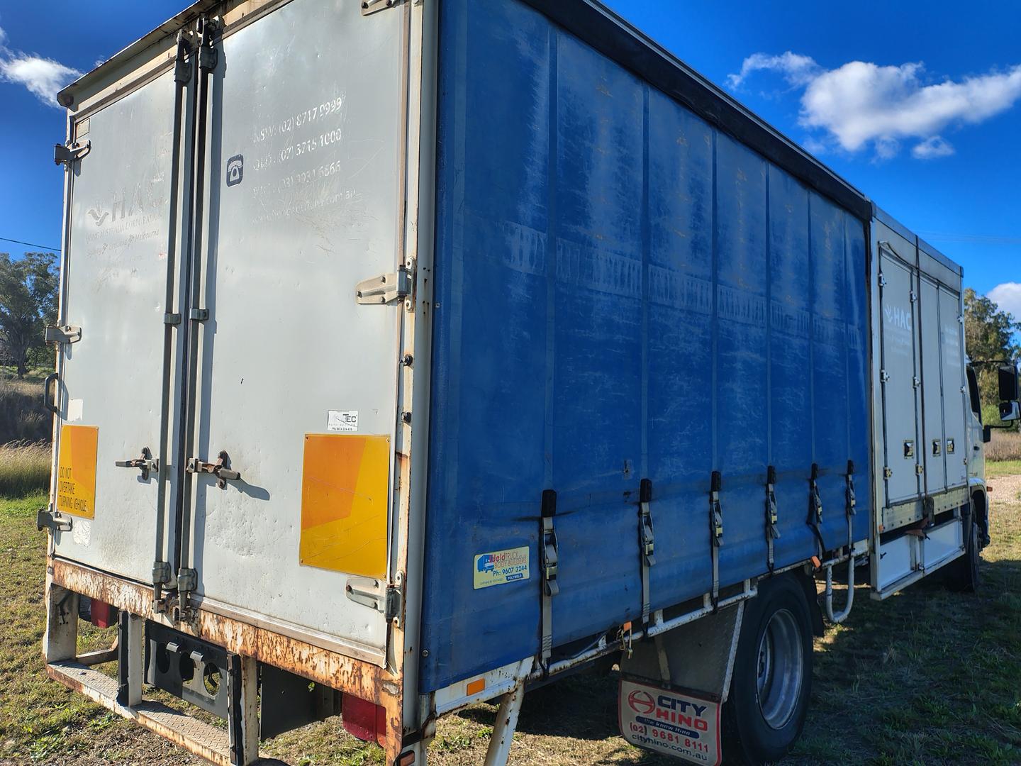 2015 HINO 500