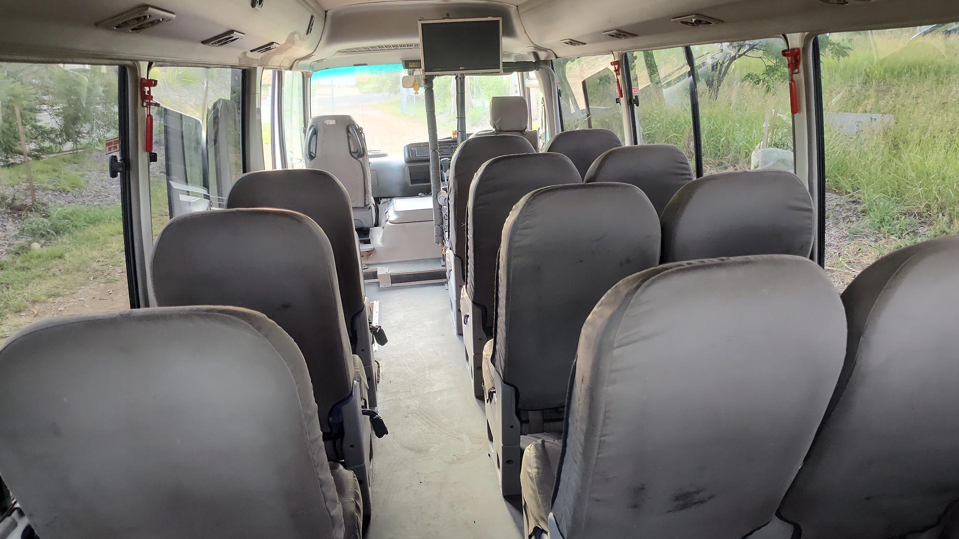 2016 TOYOTA COASTER DELUXE AUTOMATIC BUS
