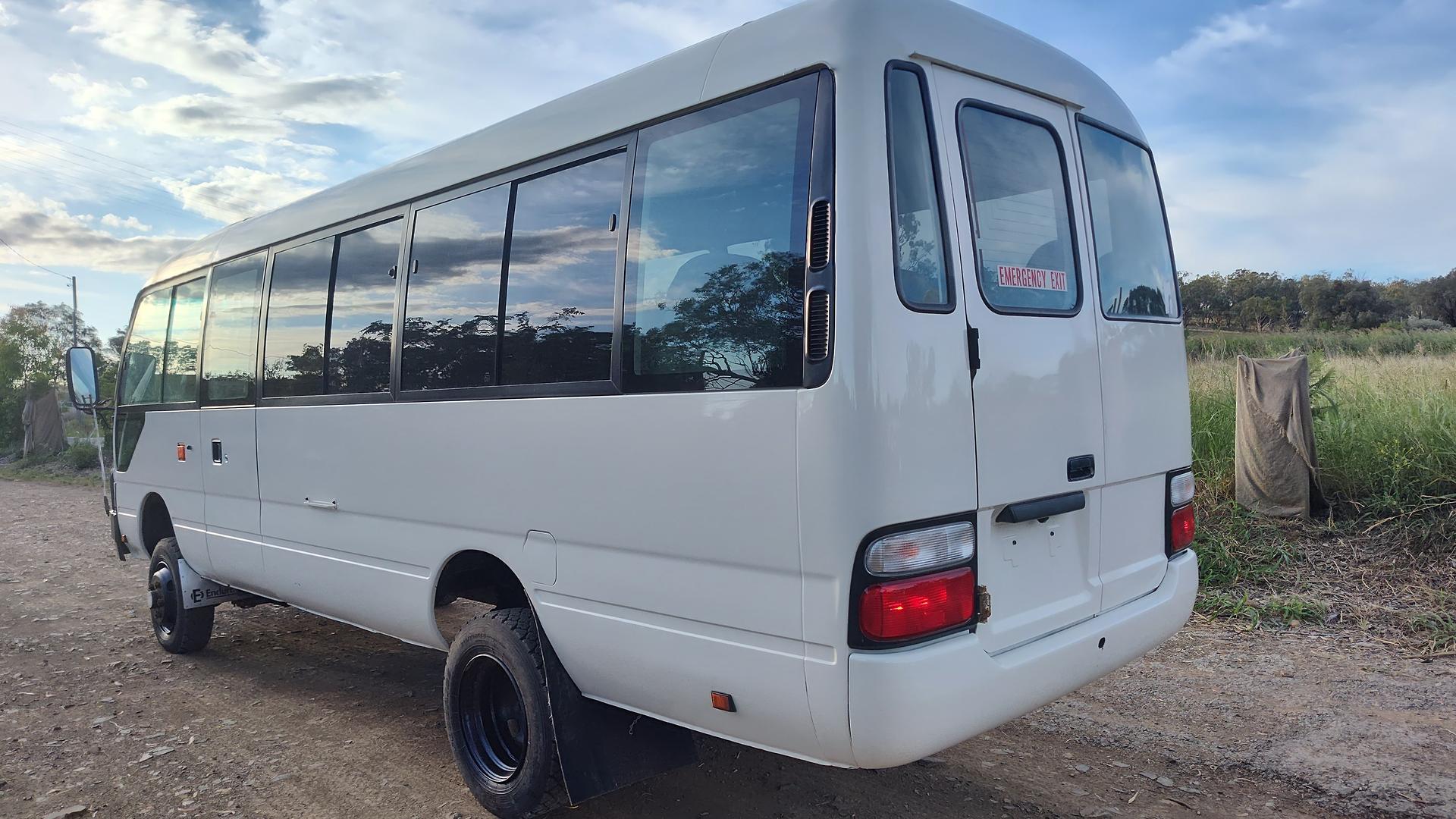 2016 TOYOTA COASTER DELUXE AUTOMATIC BUS