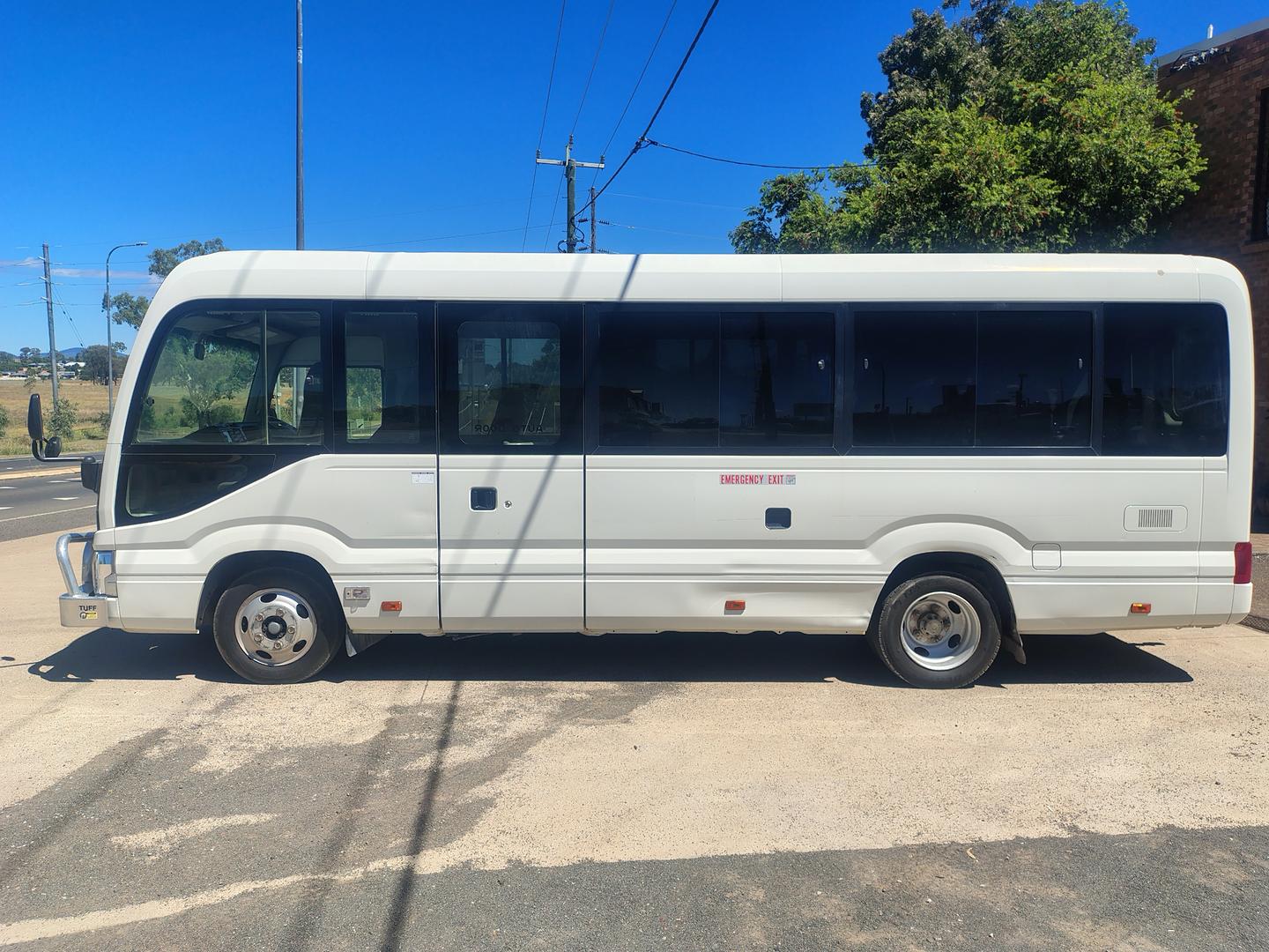 2001 ISUZU FTS FY 750 (4x4) 7 SP MANUAL + O/DRIVE CREW C/CHAS