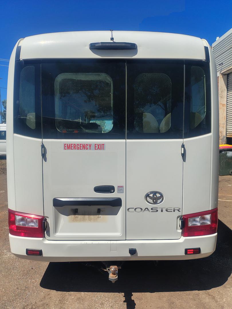 2018 TOYOTA COASTER 22 SEAT BUS