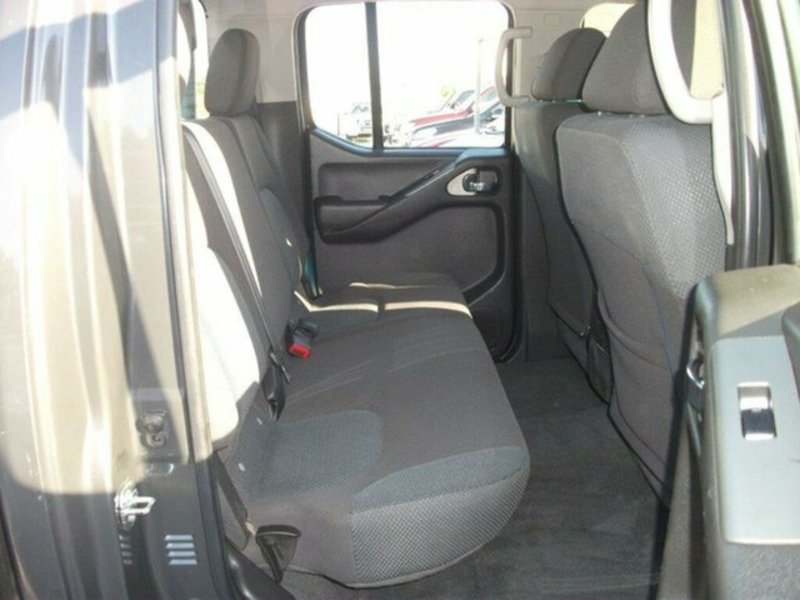 2007 NISSAN NAVARA ST-X (4x4) D40