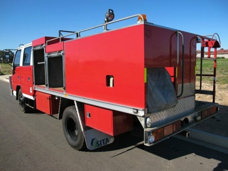 1994 ISUZU NPR300