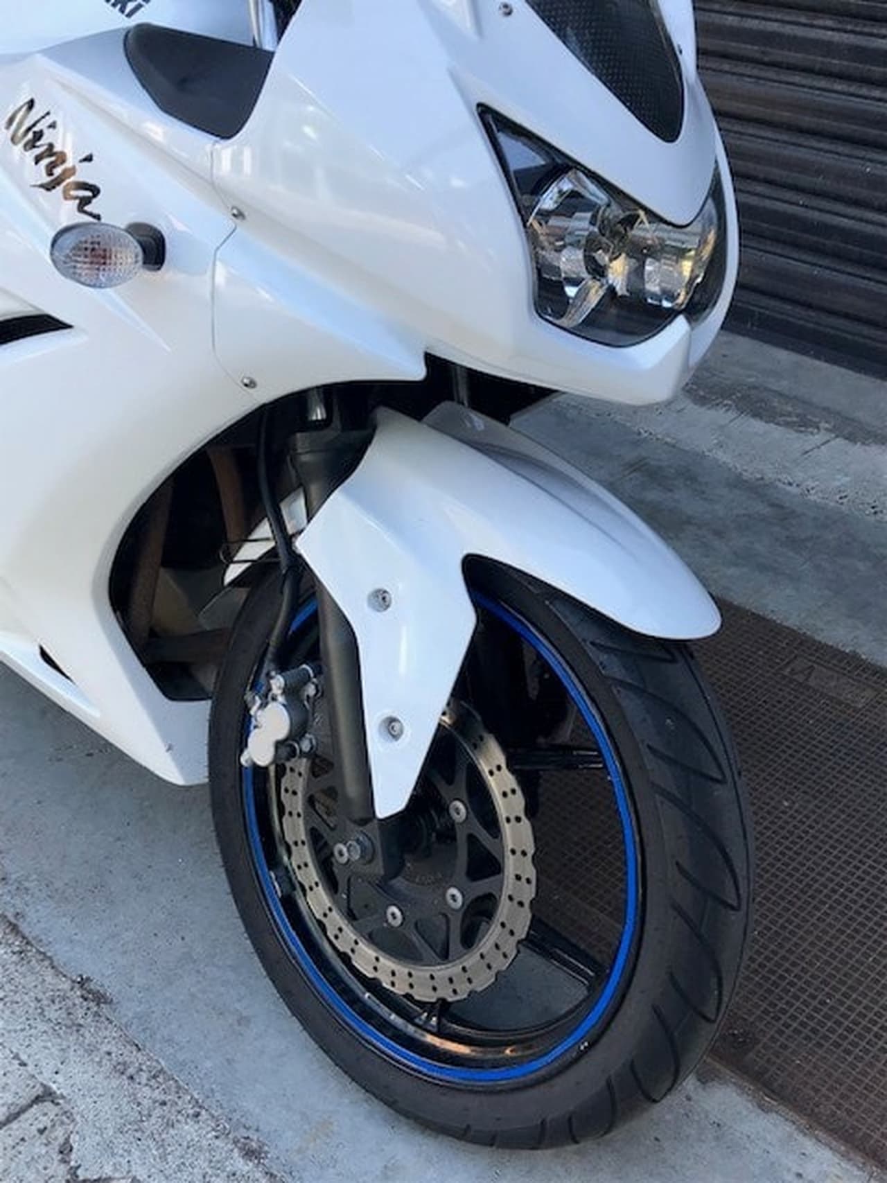 2009 KAWASAKI ROAD BIKE
