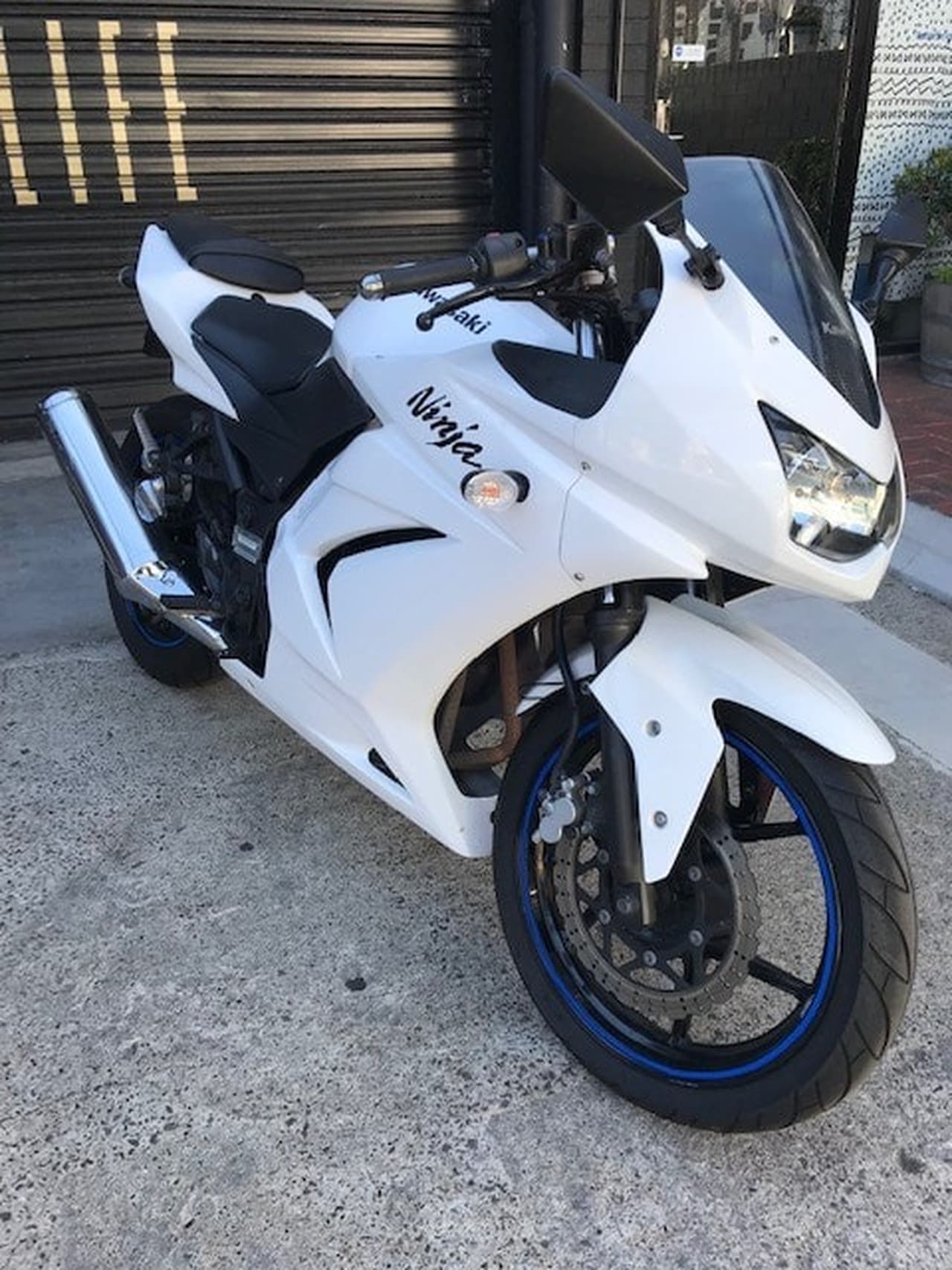2009 KAWASAKI ROAD BIKE
