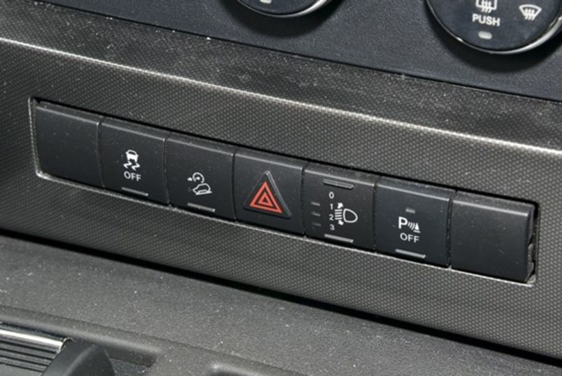 2010 JEEP CHEROKEE SPORT KK