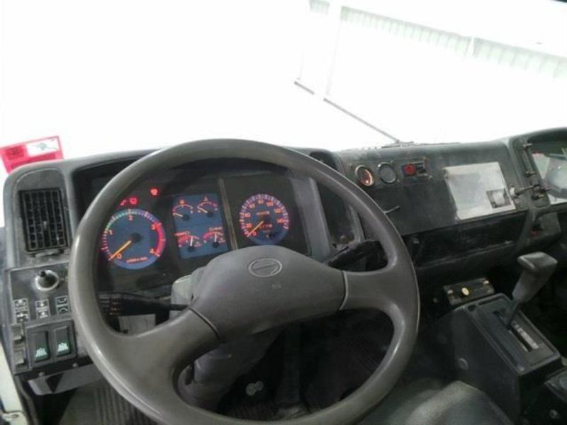 1997 HINO FF