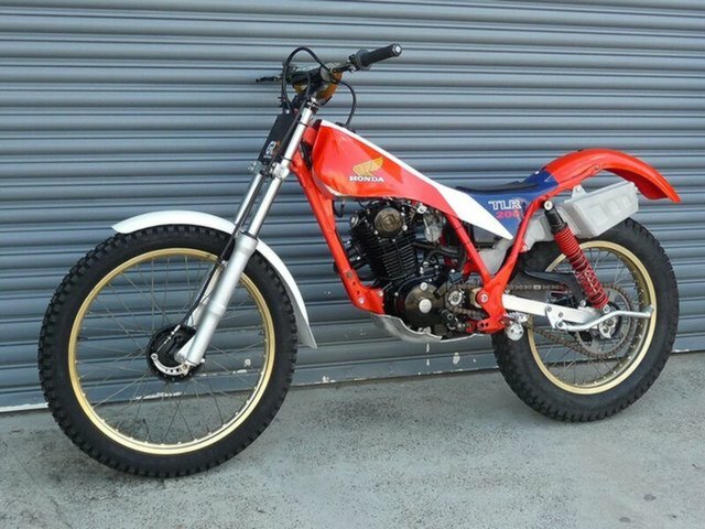 1986 HONDA TLR200 TRIAL BIKE