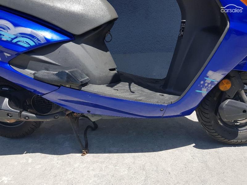 2009 HONDA LEAD 100 (SCV100)