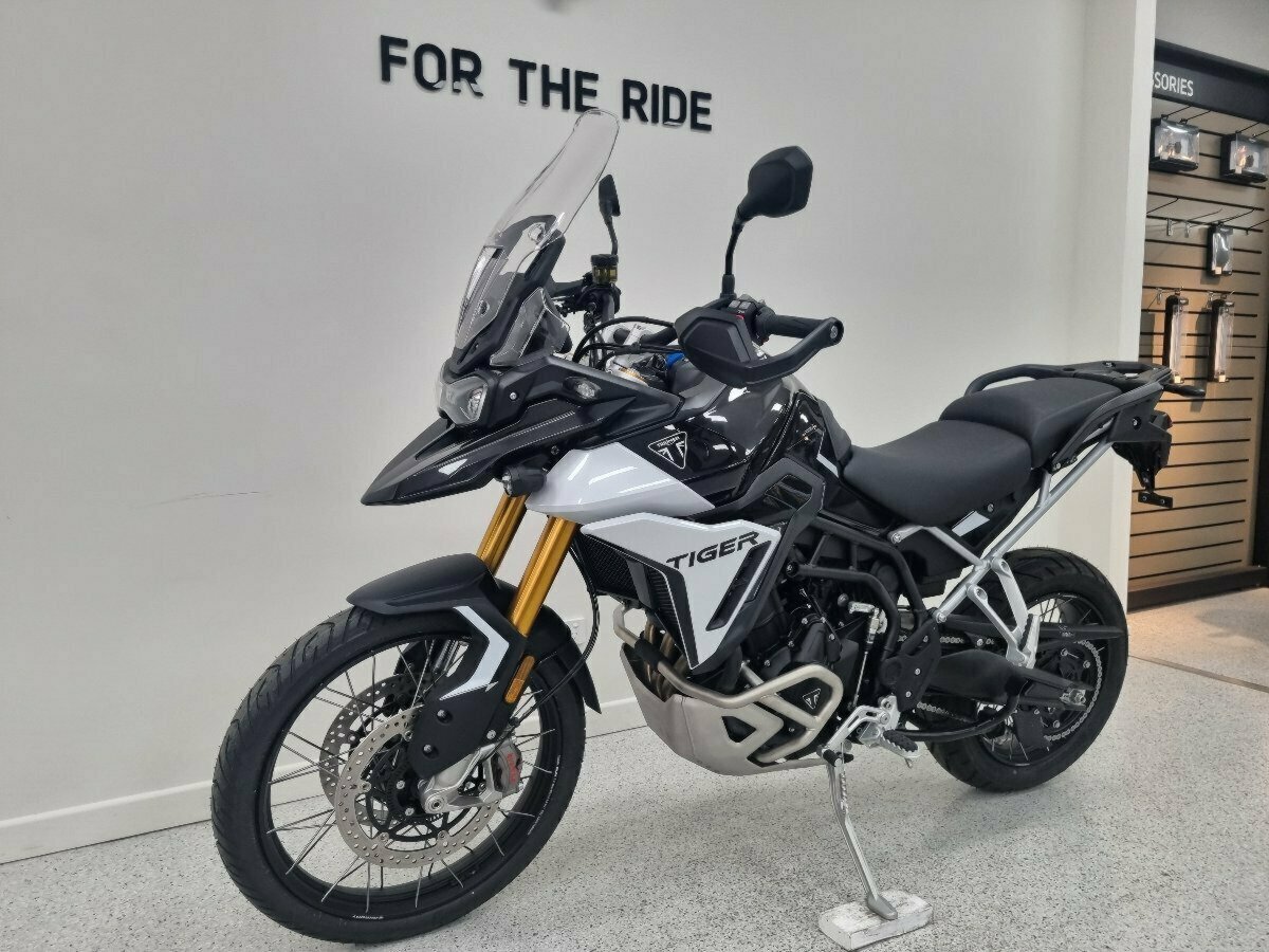 2024 TRIUMPH TIGER 900 RALLY PRO DUAL SPORTS