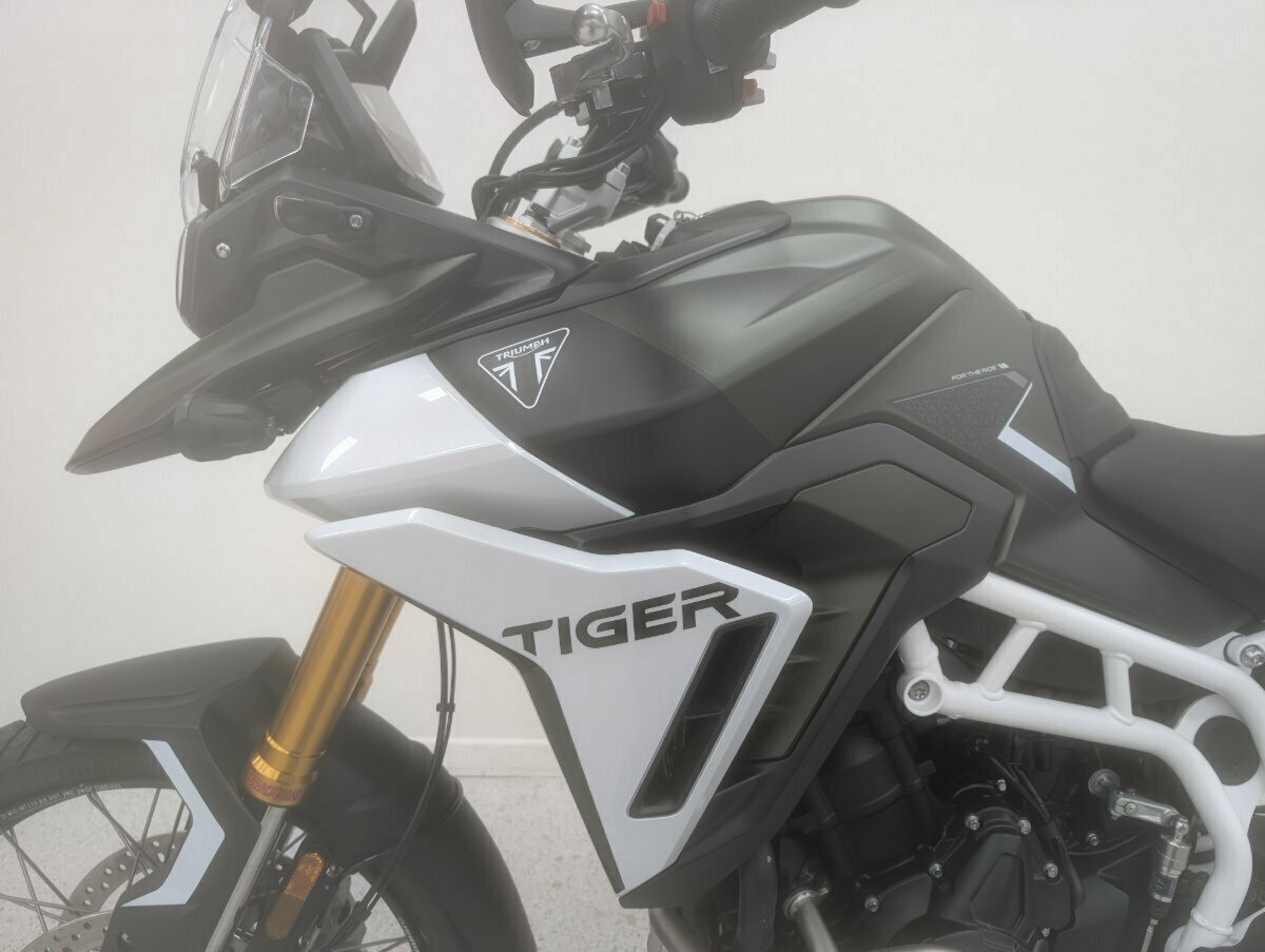 2025 TRIUMPH CS8 TIGER 900 RALLY PRO DUAL SPORTS