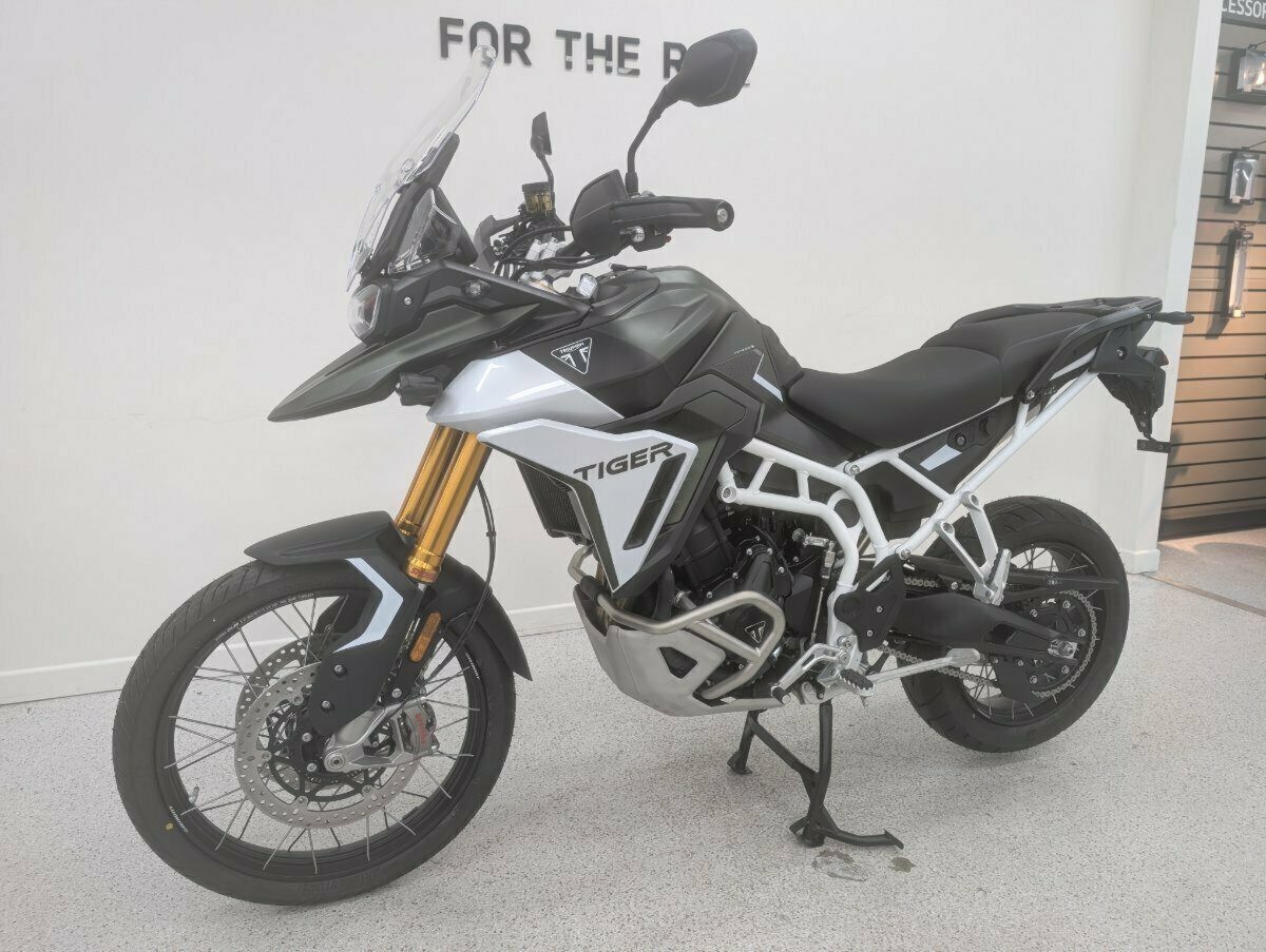 2025 TRIUMPH CS8 TIGER 900 RALLY PRO DUAL SPORTS