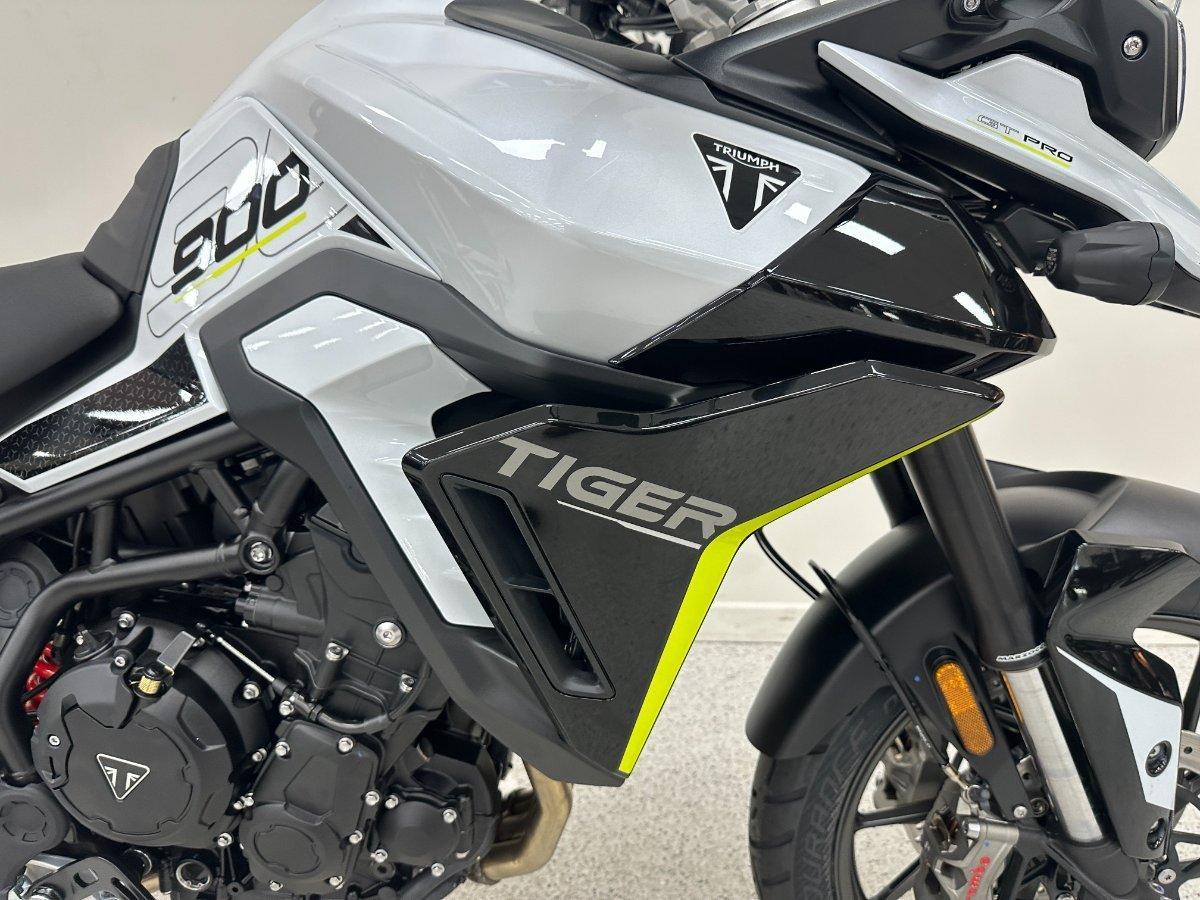 2025 TRIUMPH TIGER 900 RALLY PRO DUAL SPORTS