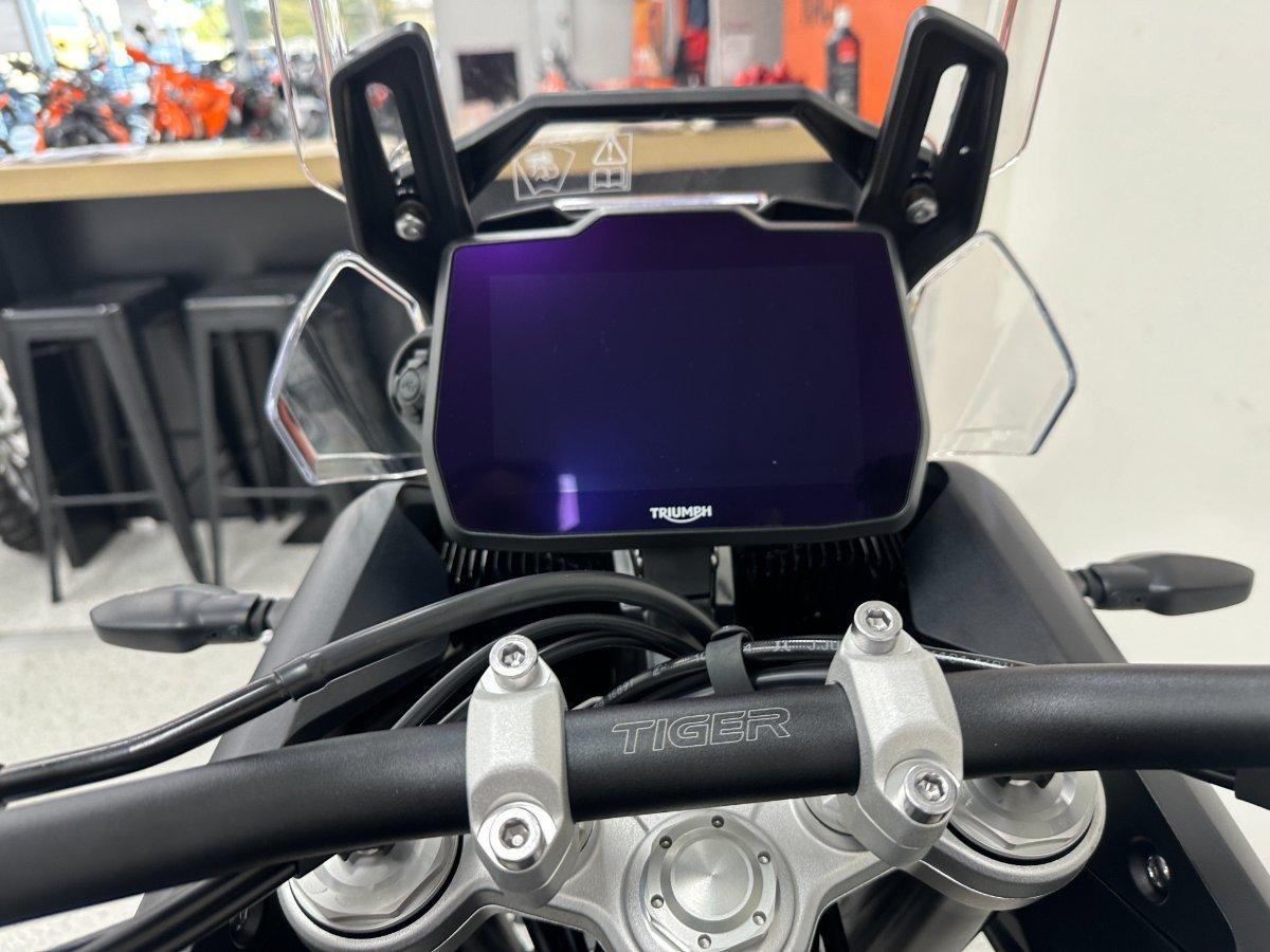 2025 TRIUMPH TIGER 900 RALLY PRO DUAL SPORTS