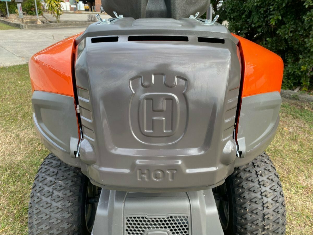 2022 HUSQVARNA R 316TX RIDE-ON MOWER