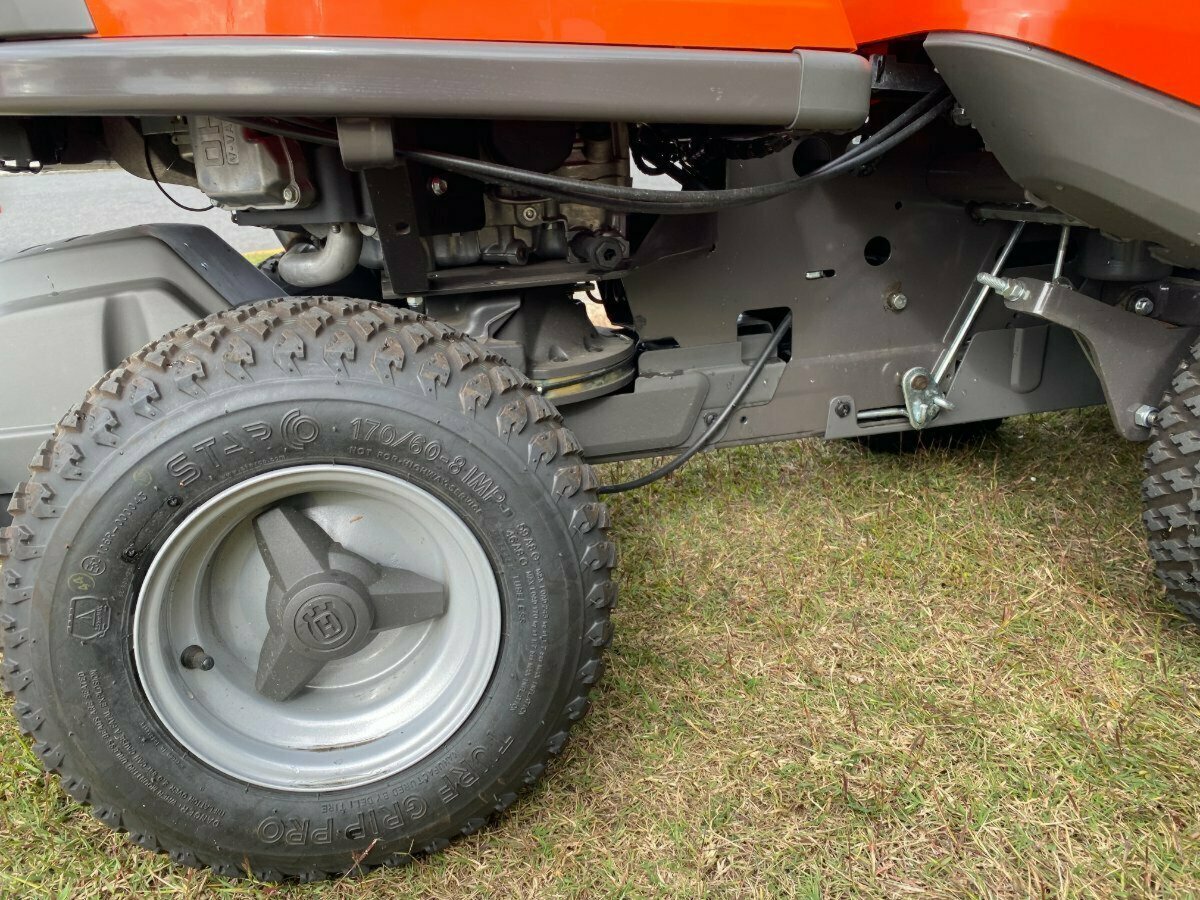 2022 HUSQVARNA R 316TX RIDE-ON MOWER