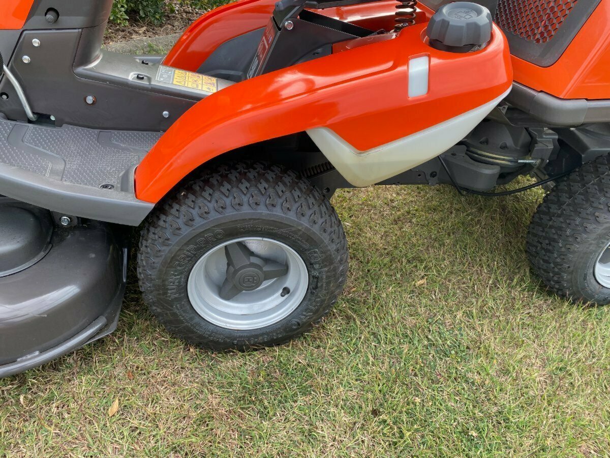 2022 HUSQVARNA R 316TX RIDE-ON MOWER