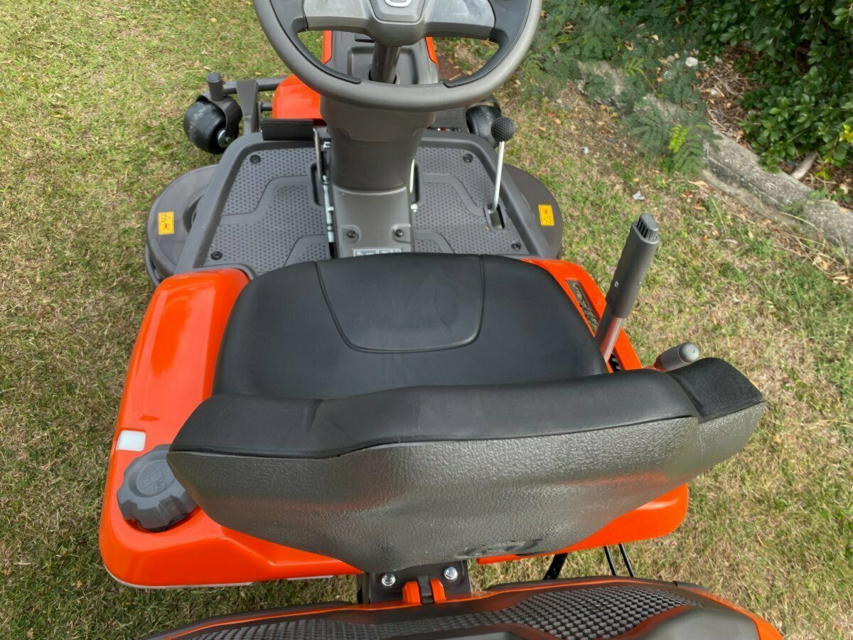2022 HUSQVARNA R 316TX RIDE-ON MOWER