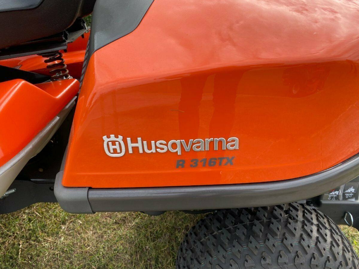 2022 HUSQVARNA R 316TX RIDE-ON MOWER