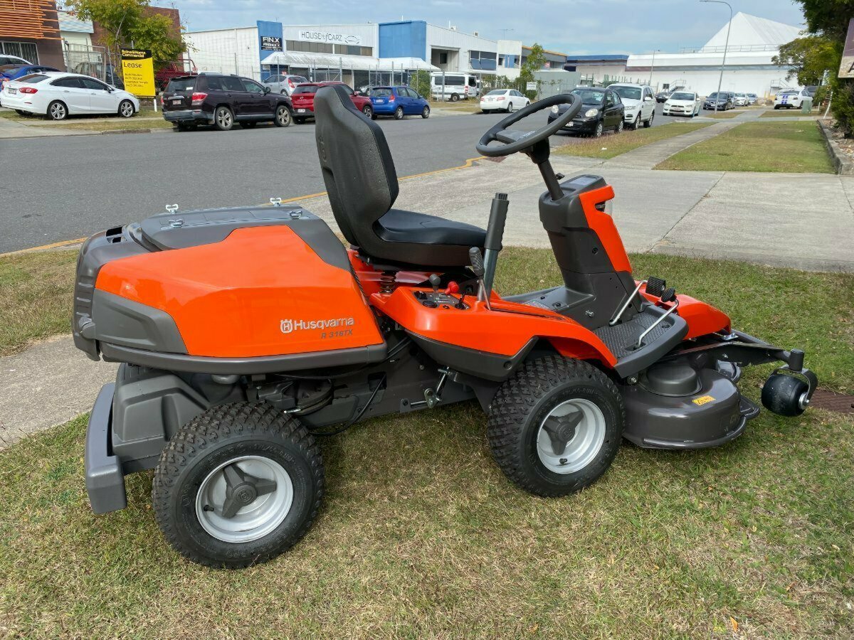 2022 HUSQVARNA R 316TX RIDE-ON MOWER