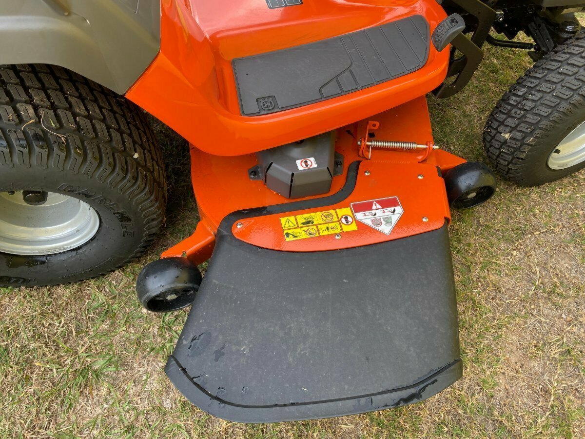HUSQVARNA TS 248TXD RIDE-ON MOWER