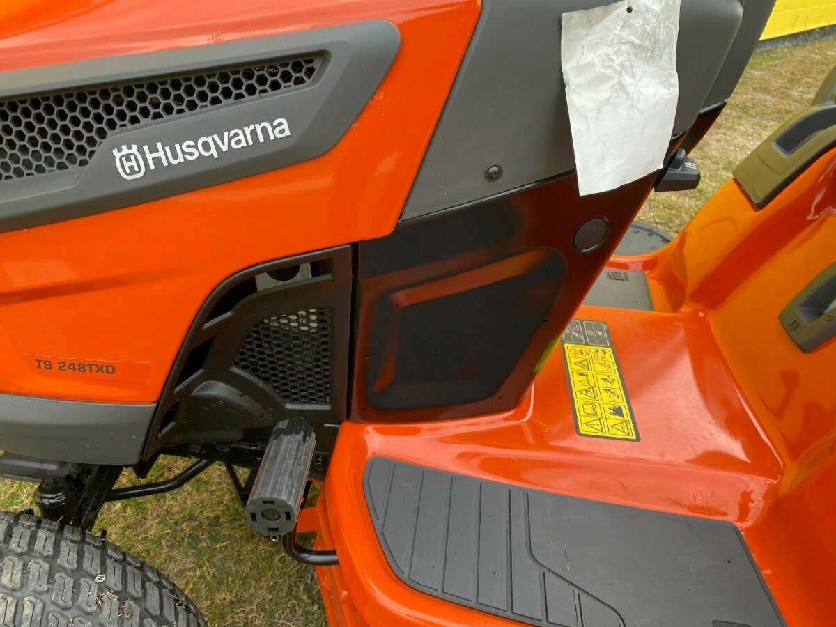 HUSQVARNA TS 248TXD RIDE-ON MOWER