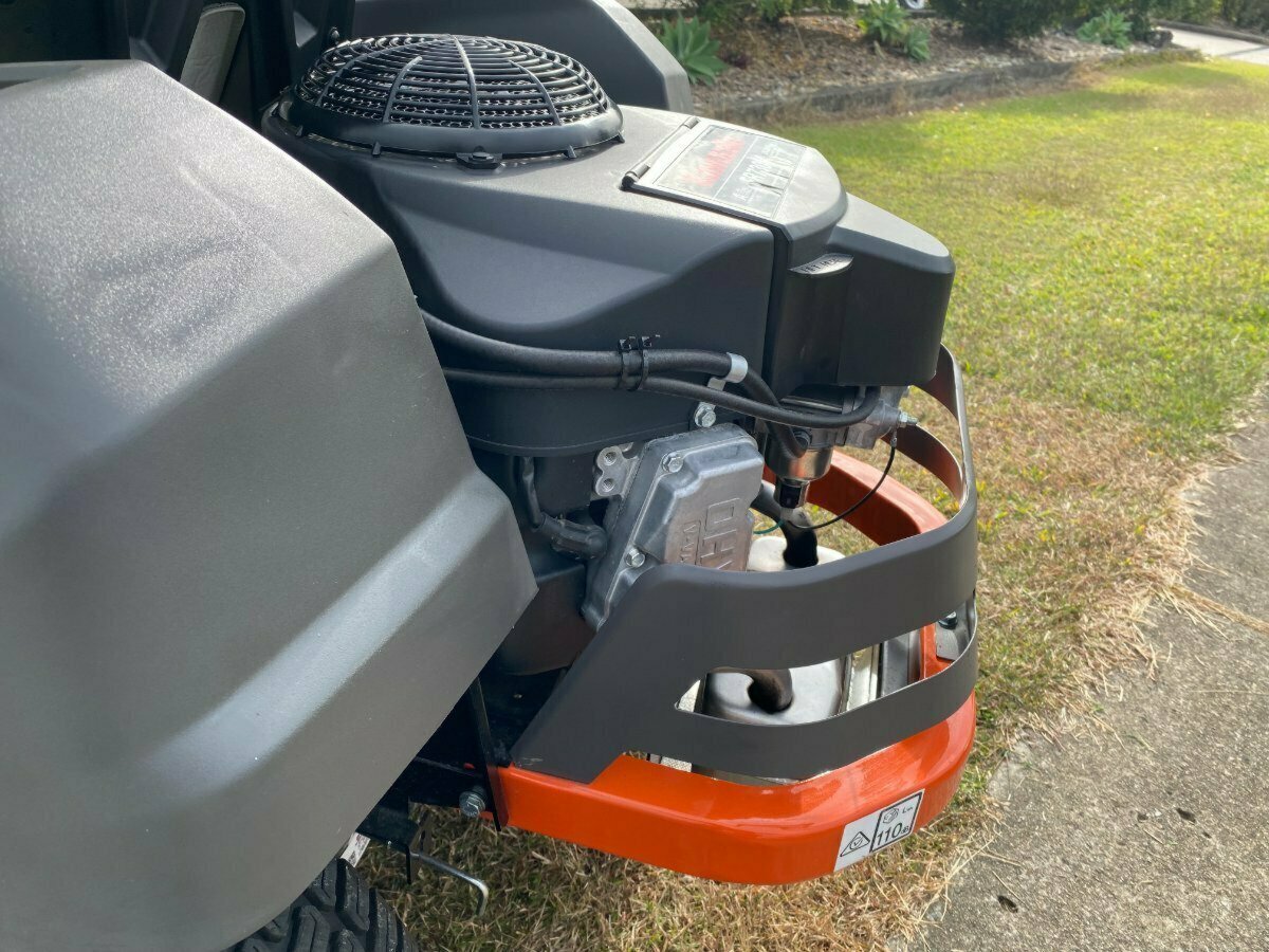 HUSQVARNA Z 254F ZTR ZERO TURN MOWER