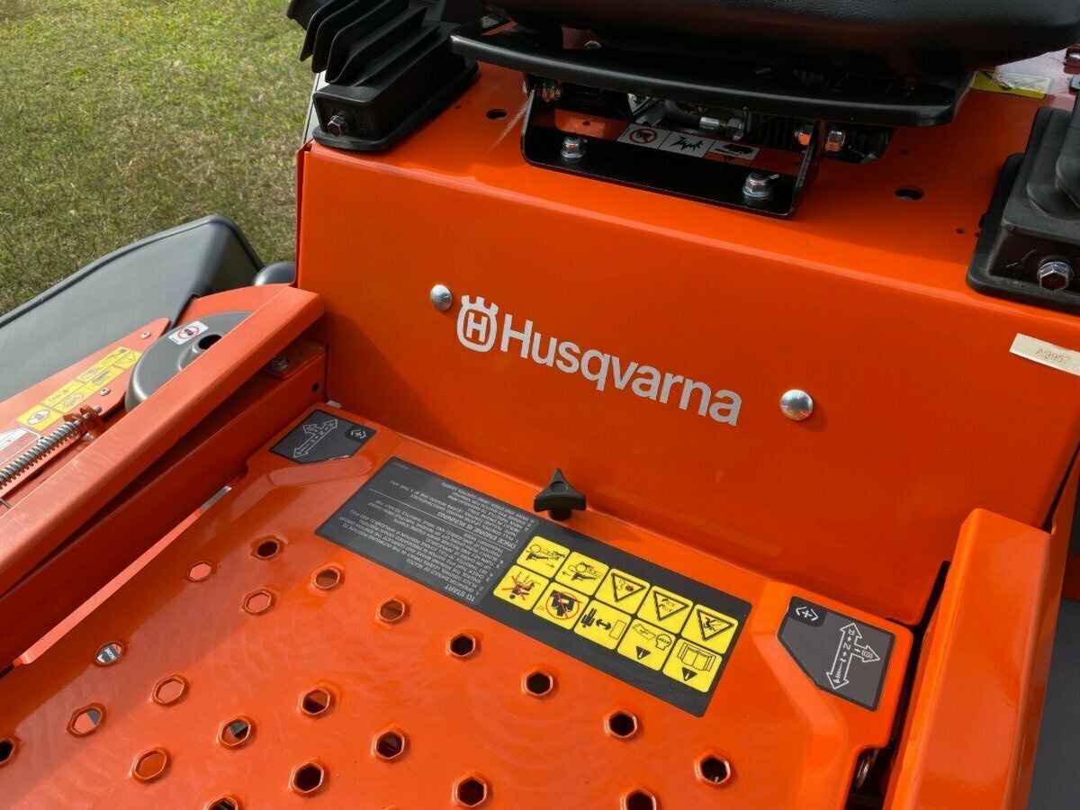 HUSQVARNA Z 254F ZTR ZERO TURN MOWER