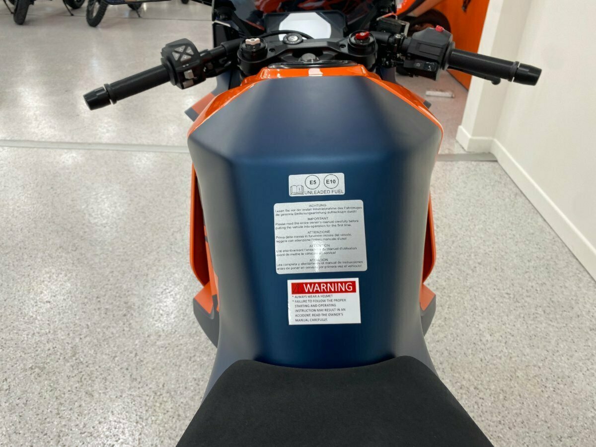 2023 KTM RC 390 SPORTS