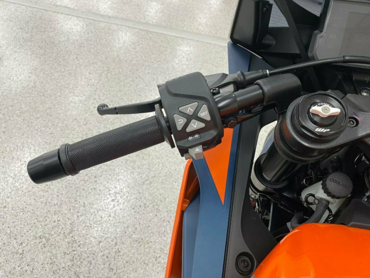 2023 KTM RC 390 SPORTS