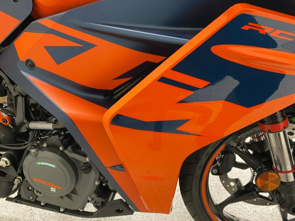 2023 KTM RC 390 SPORTS