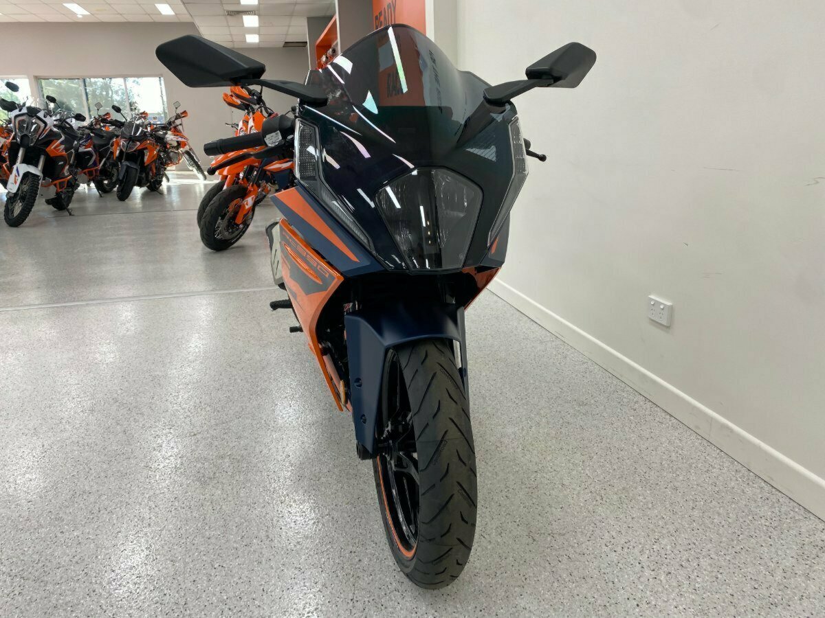 2023 KTM RC 390 SPORTS