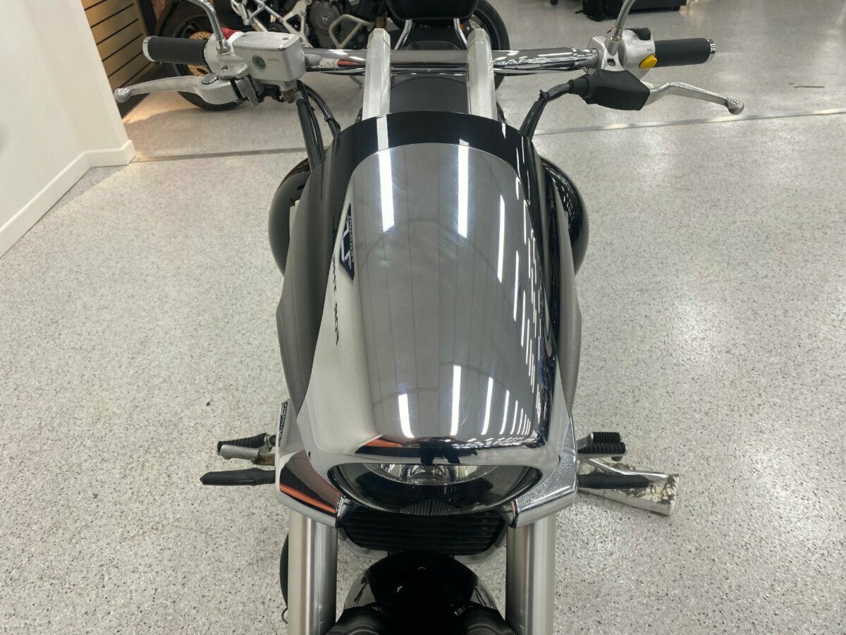 2010 SUZUKI VZR 1800 BOULEVARD (M109R) CRUISER