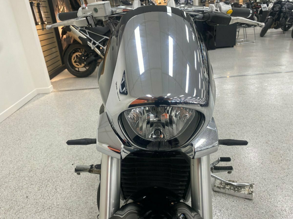 2010 SUZUKI VZR 1800 BOULEVARD (M109R) CRUISER