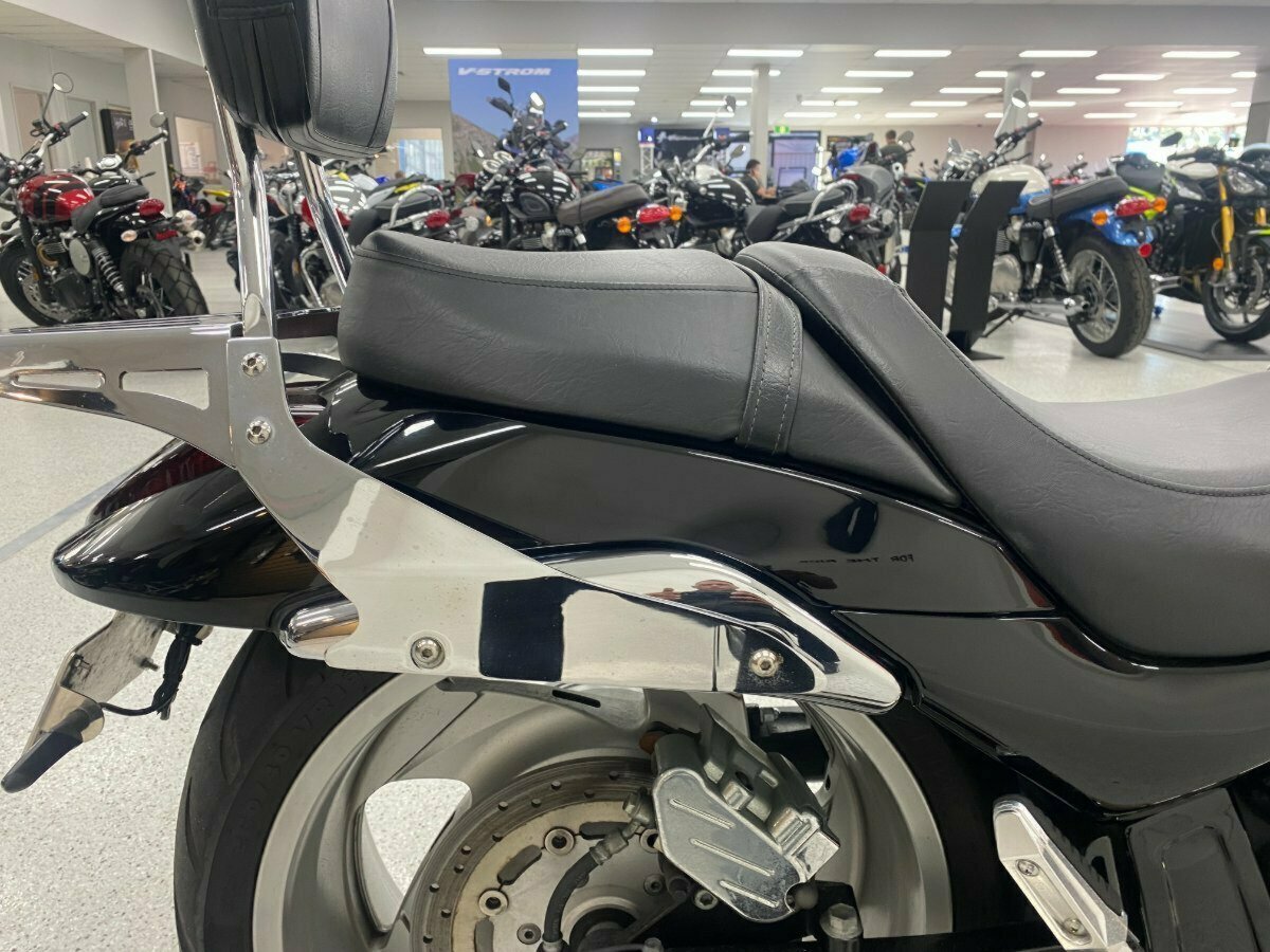 2010 SUZUKI VZR 1800 BOULEVARD (M109R) CRUISER