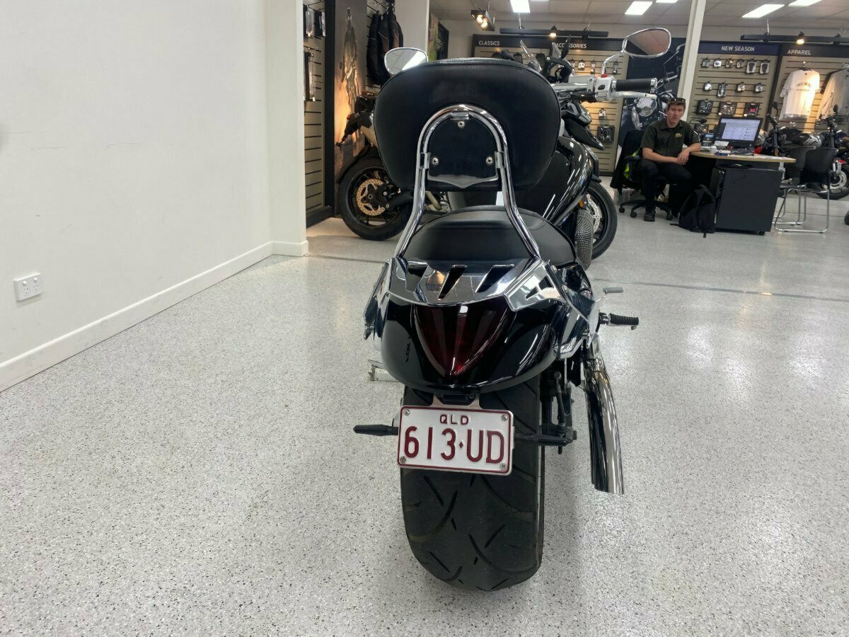 2010 SUZUKI VZR 1800 BOULEVARD (M109R) CRUISER