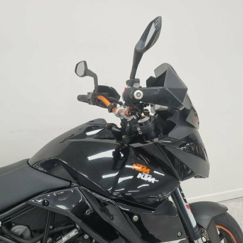 2011 KTM 990 SUPERMOTO T ROAD