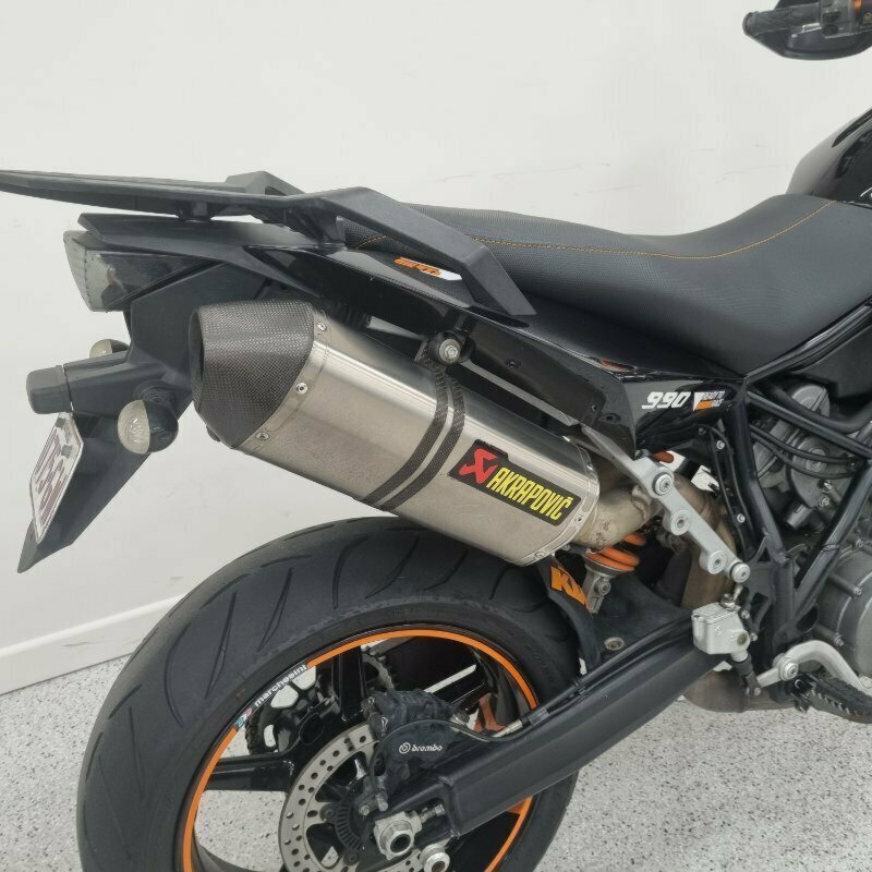 2011 KTM 990 SUPERMOTO T ROAD