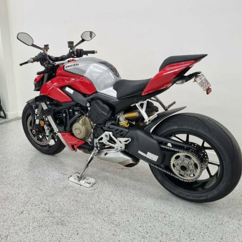 2021 DUCATI STREETFIGHTER V4 SPORTS